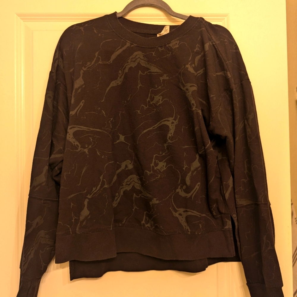 Crewneck sweatshirt